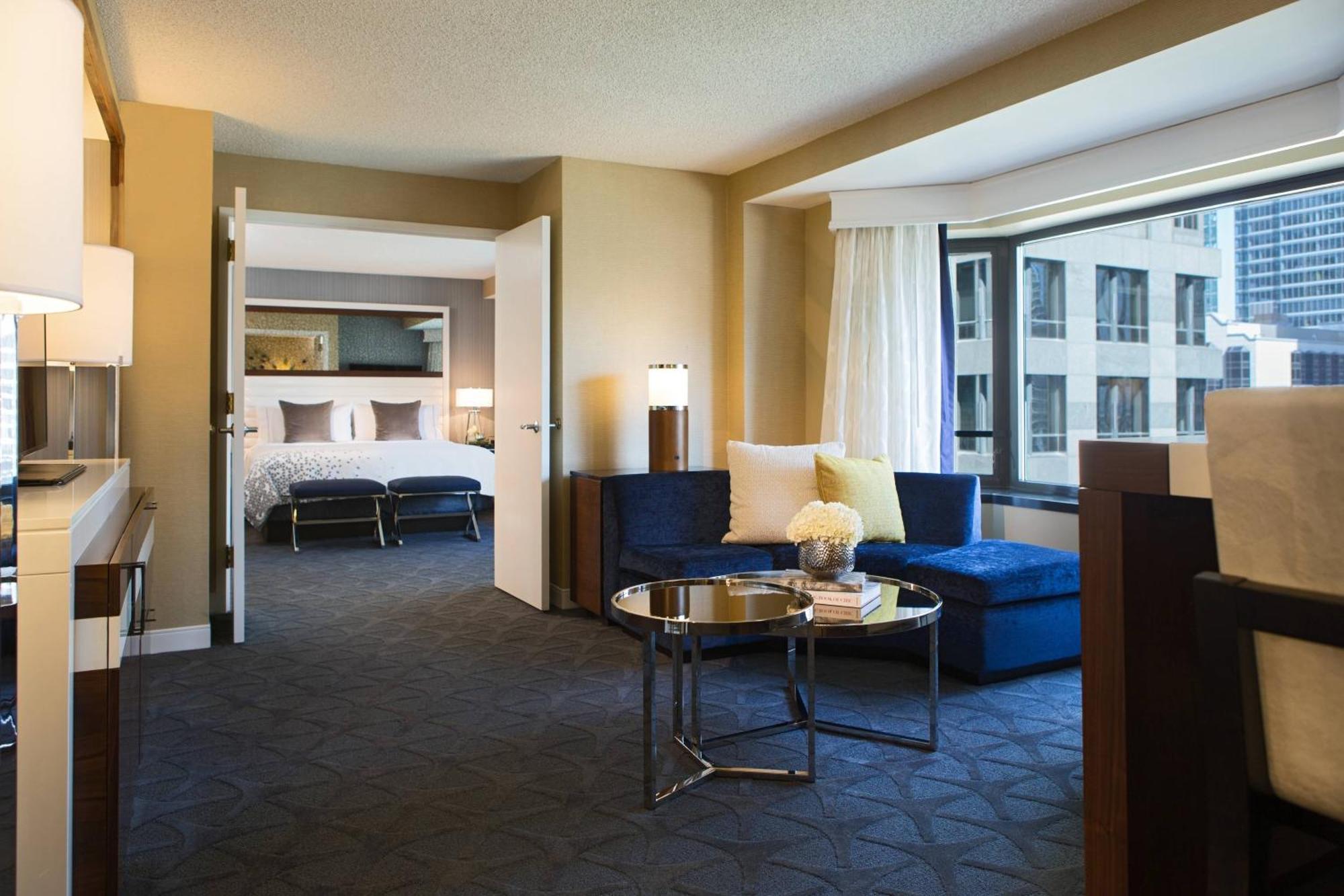 Renaissance Chicago Downtown Hotel Extérieur photo